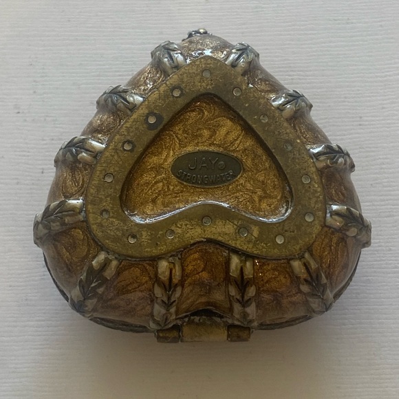 Vintage Jay Strongwater lattice heart trinket box. - Picture 2 of 7